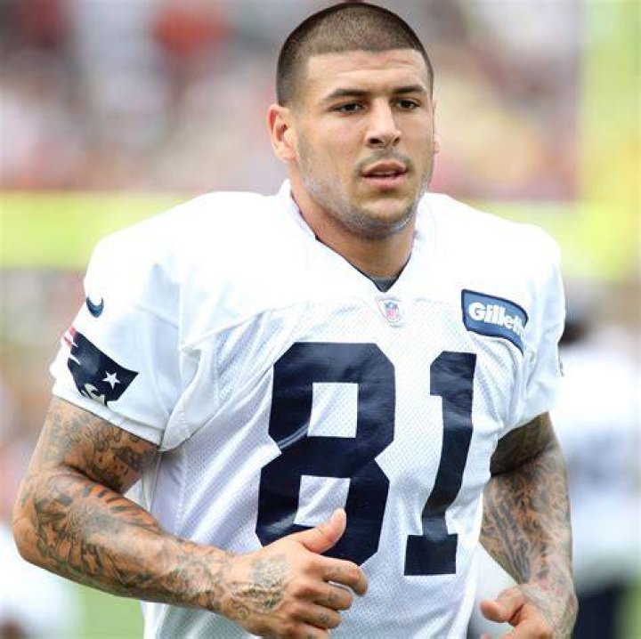Aaron Hernandez's Trust Says Fiancée's 12K HomeGoods Charge Not to