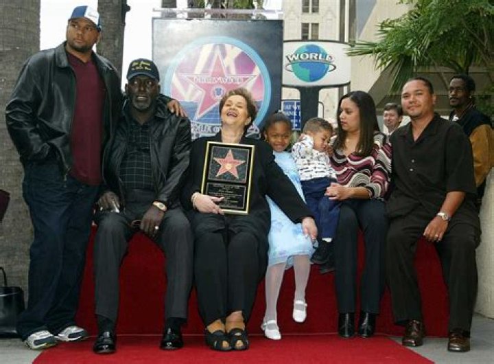 Artis Mills 10 interesting facts about Etta James' husband