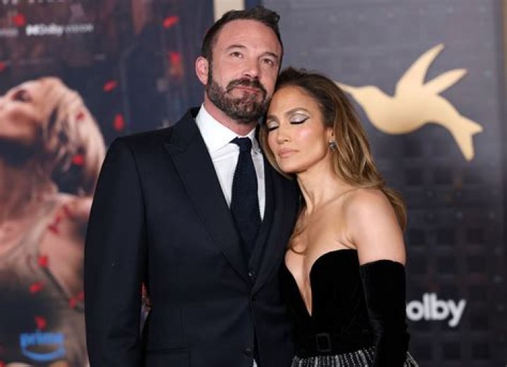 Ben Affleck Jennifer Lopez SarayaDarica