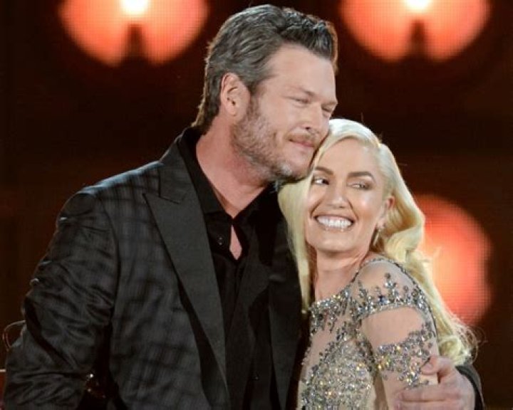 Blake Shelton Family Pictures, Wife, Age, Height, Kids