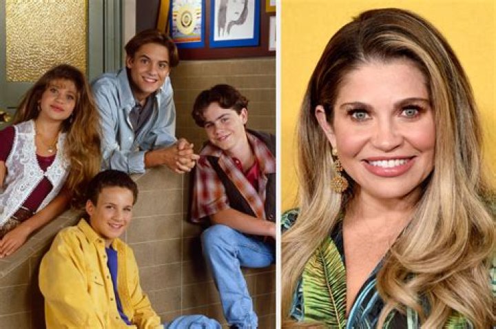 Boy Meets World star Danielle Fishel marries real life love Tim Belusko