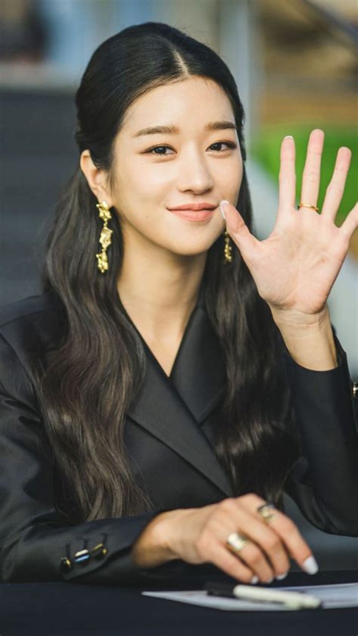 Captivating Collaboration: SEO Ye Ji And Kim So Hyun Team Up For Entertainment Extraordinaire