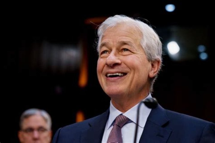 CEO Jamie Dimon gets 36M pay package, 4.3 raise in 2023