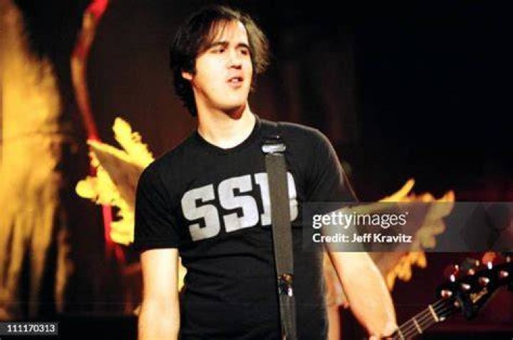 Chris Novoselic's Astounding Net Worth: Uncovering The Fortune Of The Nirvana Legend