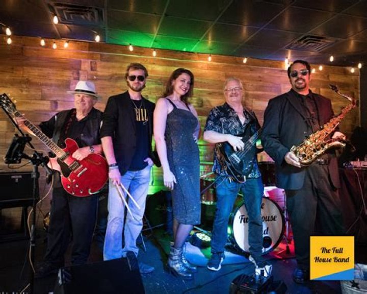 Conan’s House Band Plays Its Final Show An Appreciation for the Music