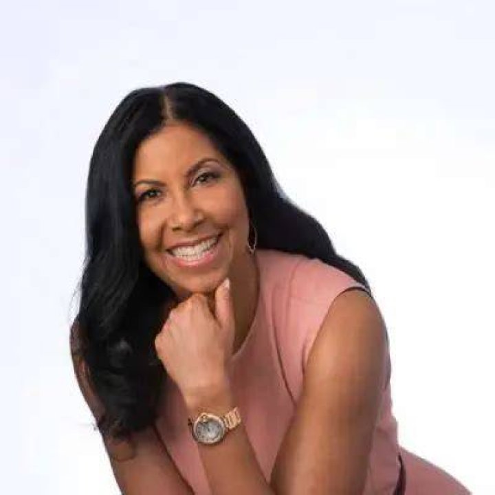 Cookie Johnson Bio, Family, Career, Husband, Net Worth, Measurements