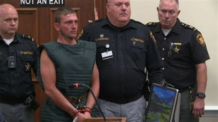 Dad Lined Up & Executed 3 Young Sons With Rifle, ‘Hunted’ Down One Who