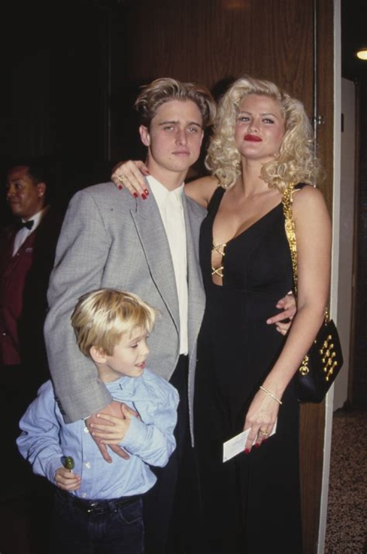Daniel Wayne Smith Was Far from a Party Animal — Facts about Anna
