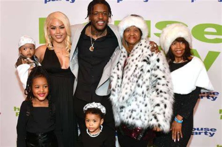 Dc Young Fly parents, height, age, net worth, wiki, bio, and latest