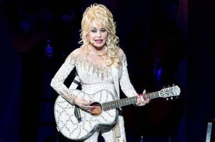 Dolly Parton says presidential race needs ‘more boobs’ The Washington