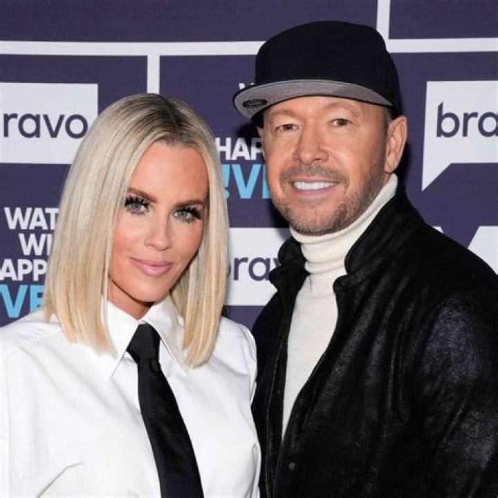 Donnie Wahlberg and wife finalize divorce NY Daily News