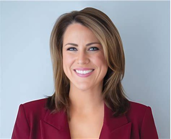 Erin Perrine Bio, Age, Height, Parents, Husband, Net Worth