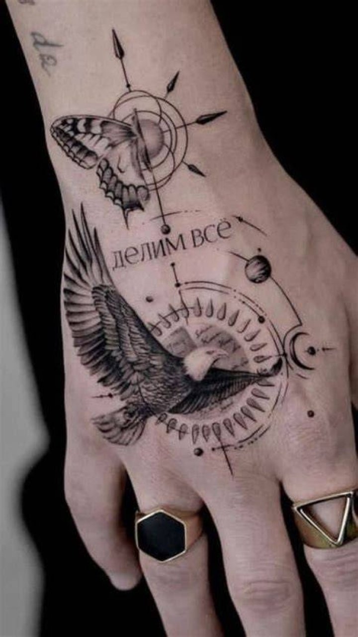 Extraordinary Hand Tattoos: Discover The Uncommon And Exquisite