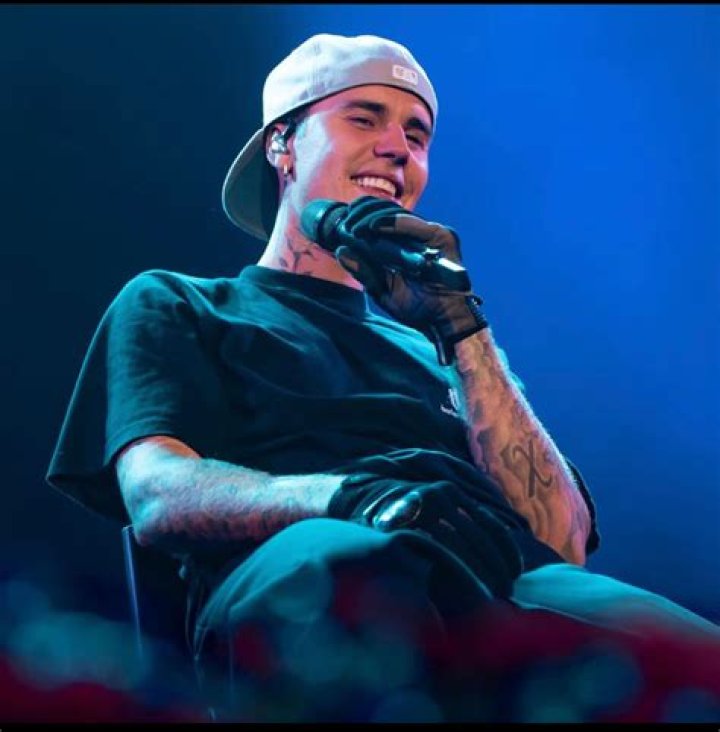 FALSE! Popular singer Justin Bieber not dead — Dubawa