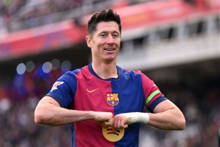 FC Barcelona Robert Lewandowski popiera transfer Lionela Messiego
