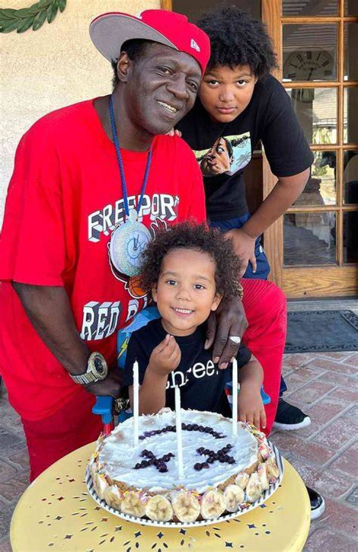 Flavor Flav Kids Guide His Children's Names, Ages, Moms In Touch Weekly
