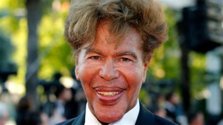 French TV star Igor Bogdanoff dies of Covid19 days after twin brother
