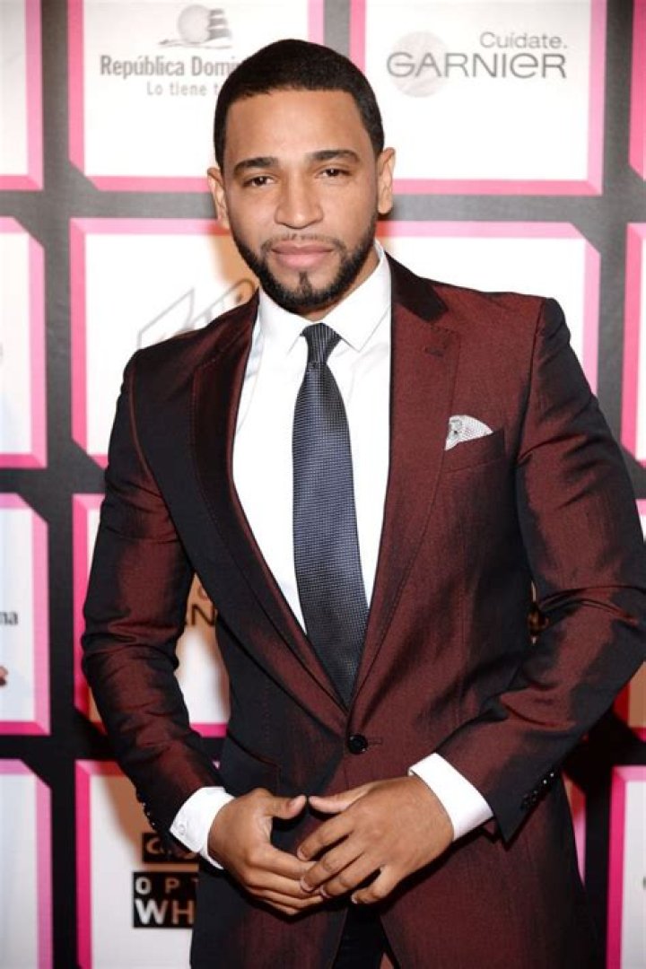 Henry Santos To Release 'My Way' Solo Album, Former Aventura Singer