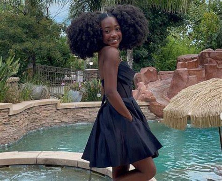 How tall is Leah Sava Jeffries? Leah Sava Jeffries Age, height and