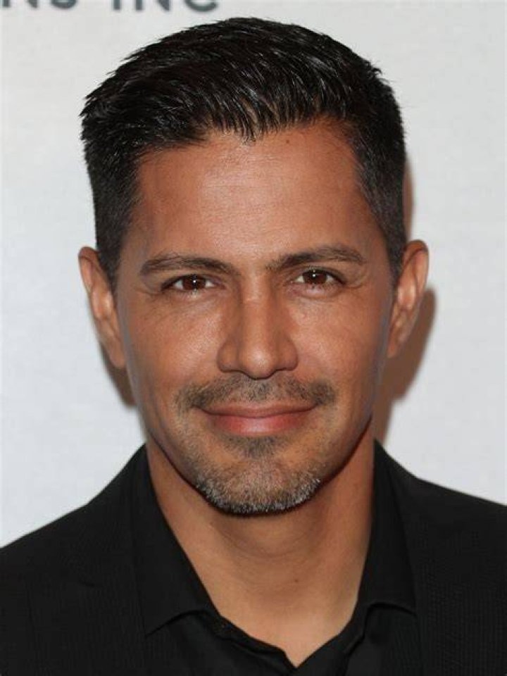 Jay Hernandez Pictures Rotten Tomatoes