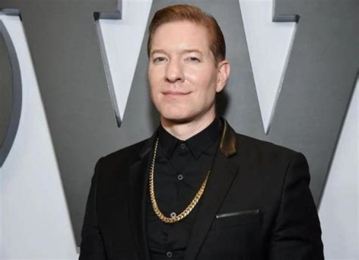 Joseph Sikora bio age, wife, net worth, does he have a twin brother?