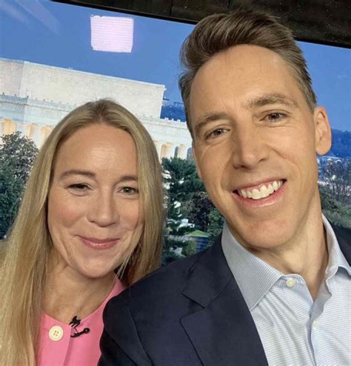 Josh Hawley, Wife Erin Hawley Launch 'This Is Living' Podcast