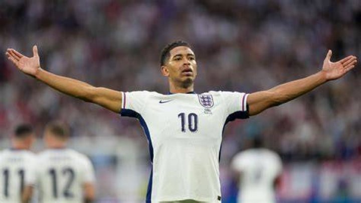 Jude Bellingham's favourite teammates! Ballon d'Or Kopa winner credits