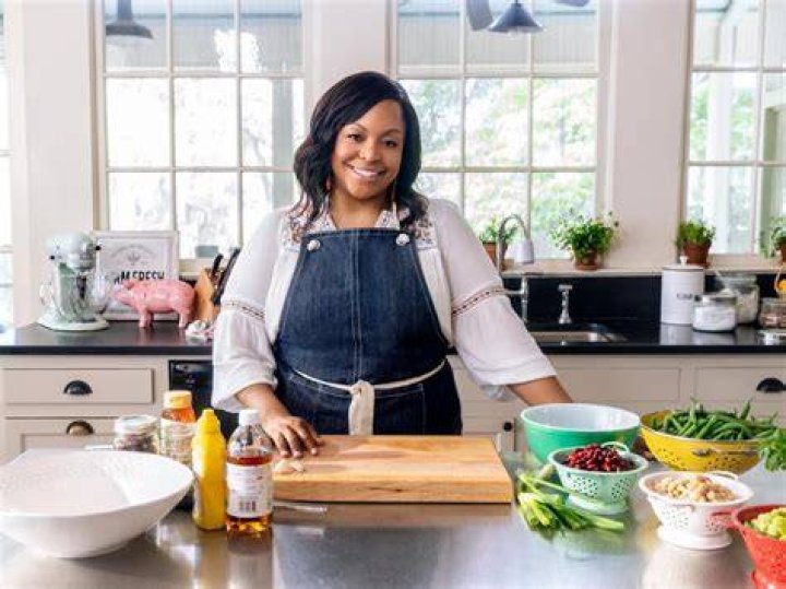 Kardea Brown Celebrates Coastal Southern Cooking on Delicious Miss
