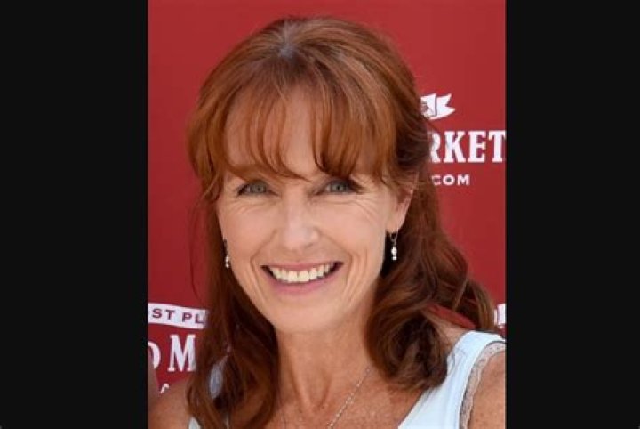 Karen Laine Bio, Net Worth, Good Bones Star, Married, Husband, Family