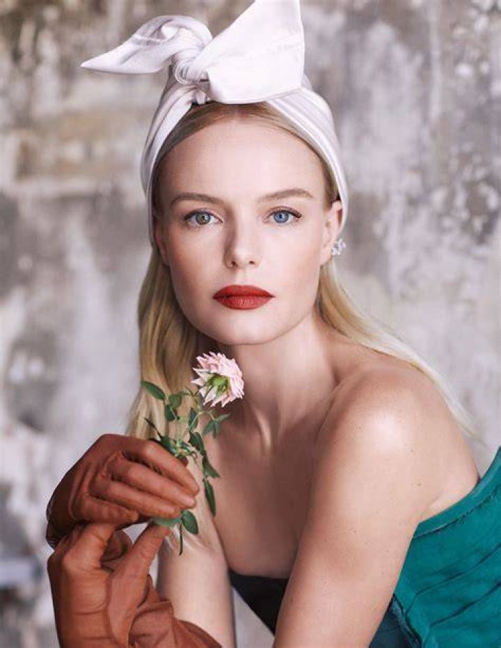 Kate Bosworth Harper's Bazaar Taiwan October 2017 • CelebMafia