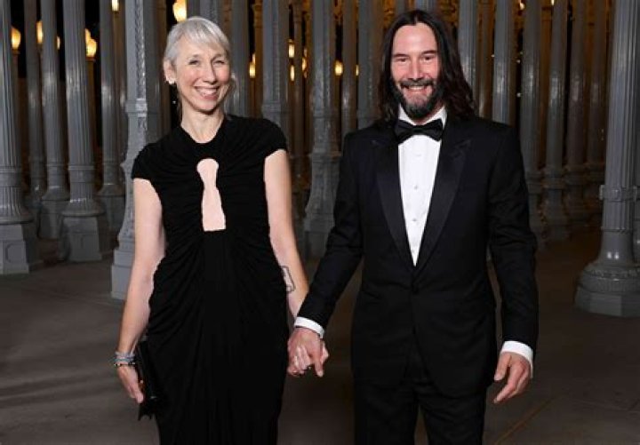 Keanu Reeves and girlfriend Alexandra Grant step out on red carpet