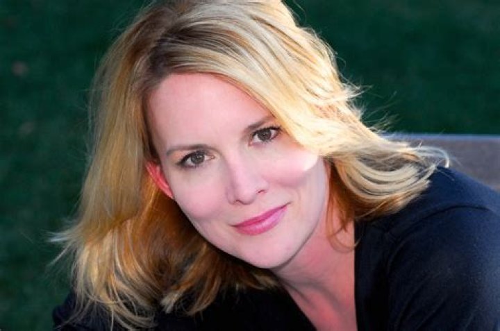 Laurel Holloman Net Worth Short bio, age, height, weight Net Worth