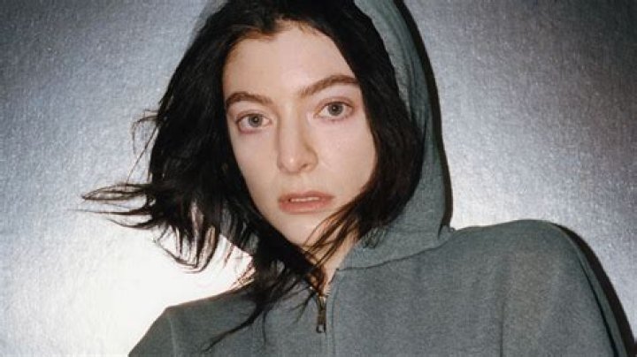 Lorde Shares New Song and Announces World Tour GENRE IS DEAD!
