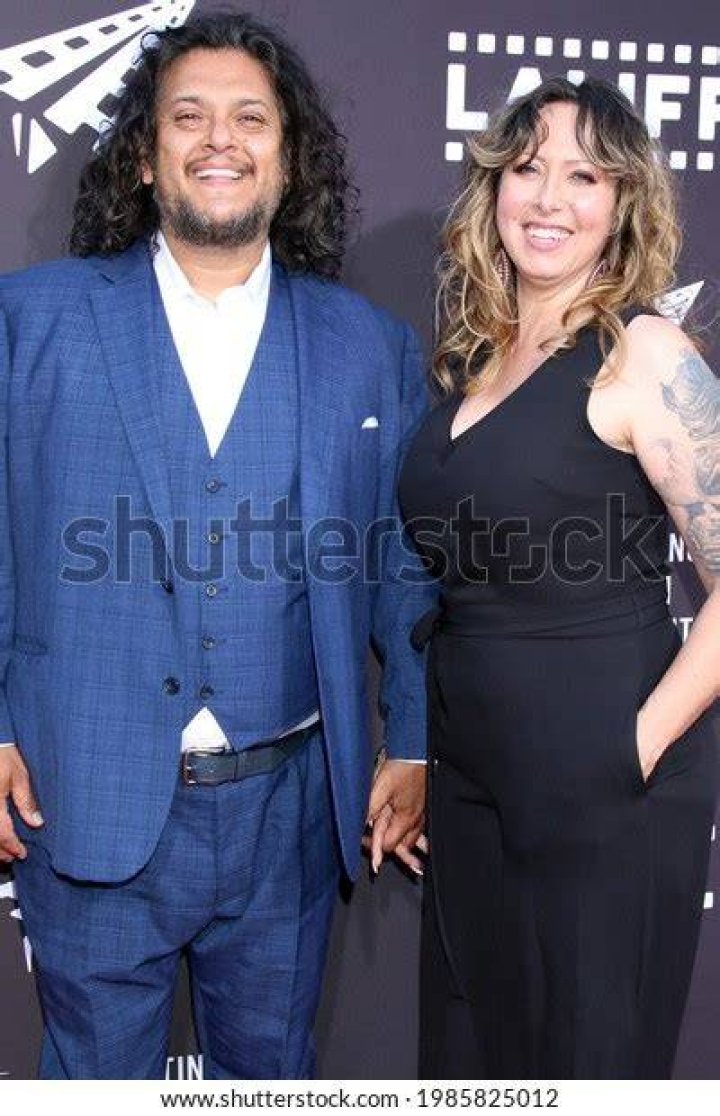LOS ANGELES JUN 2 Felipe Esparaza, Lesa O'Daniel at the 7th and