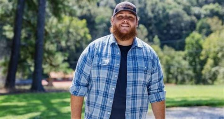 Luke Combs Shatters Streaming Records With 'What You See Ain&rsquo;t Always