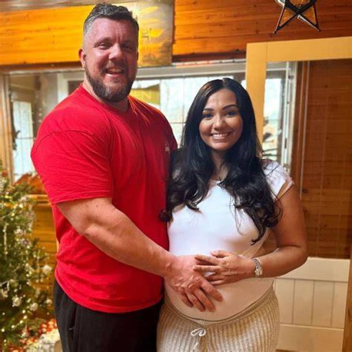 Luke Stoltman wife Who is Kushi Stoltman?