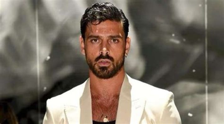 Michele Morrone Bio, Net Worth, Relationships, Girlfriend, Parents