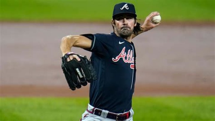MLB Star Pitcher Cole Hamels and Wife Give 9.75M Property to Christian