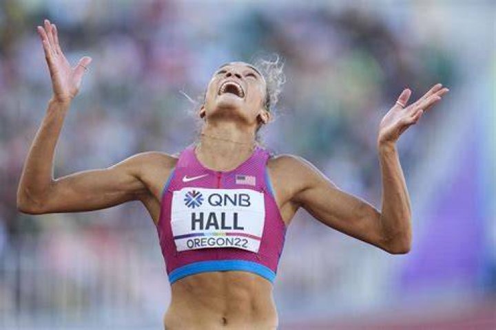 News Heptathlete Anna Hall Has A Runner Within RRW