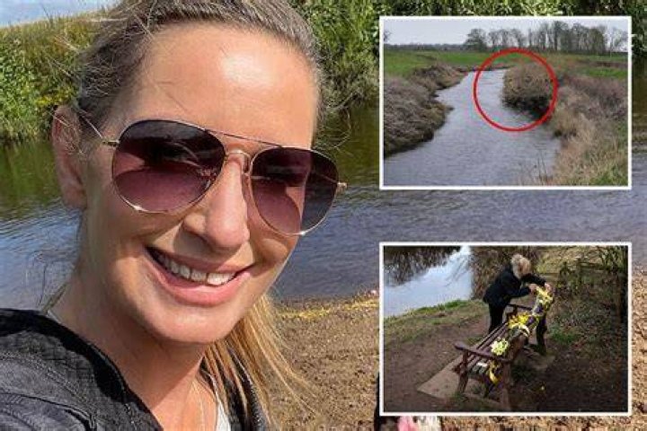 Nicola Bulley Divers searching river and helicopter circling near