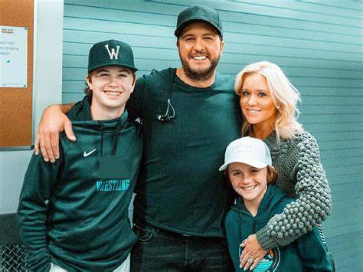 PHOTOS Luke Bryan and Family Enjoy FunFilled Theme Park Adventure