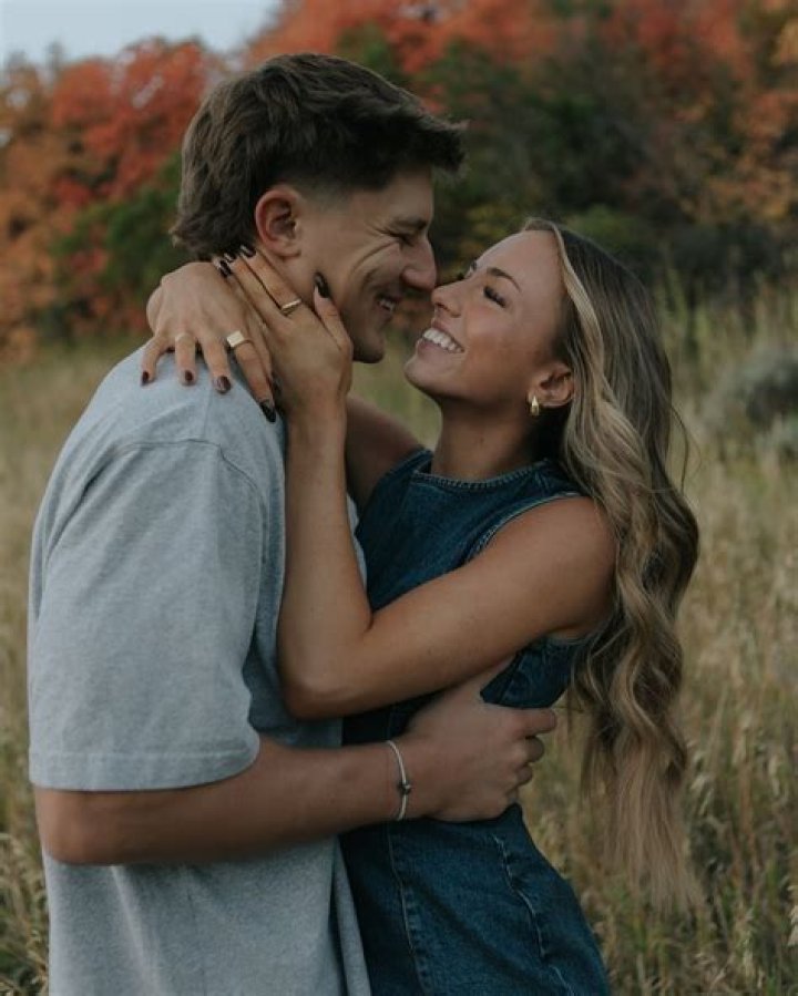 Pin on Couples (4)