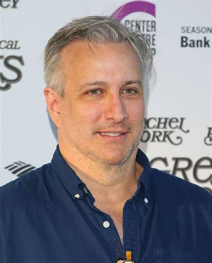 Remember Bronson Pinchot from ‘Perfect Strangers’? He Looks AgeDefying