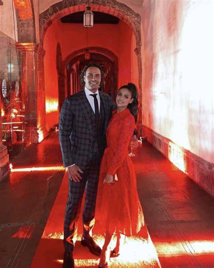 Renata Notni pareja, boda, hijos y otras confesiones de la actriz