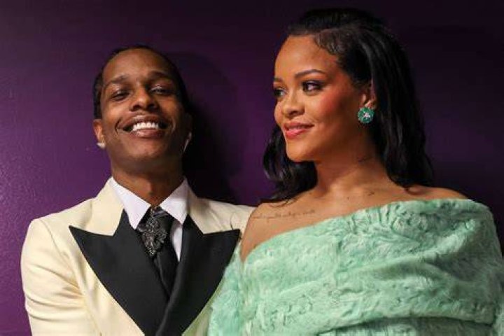 Rihanna y AAP Rocky nos presentan a su segundo bebé (y tenemos el
