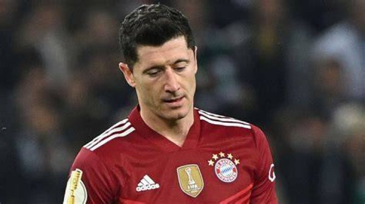 Robert Lewandowski Act