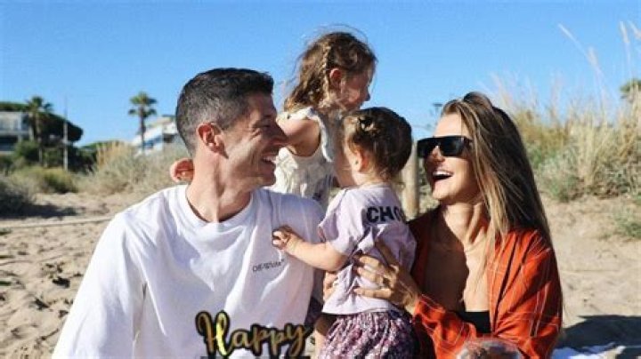 Robert Lewandowski Kinder Robert Lewandowski So Sieht Man Ihn Nur