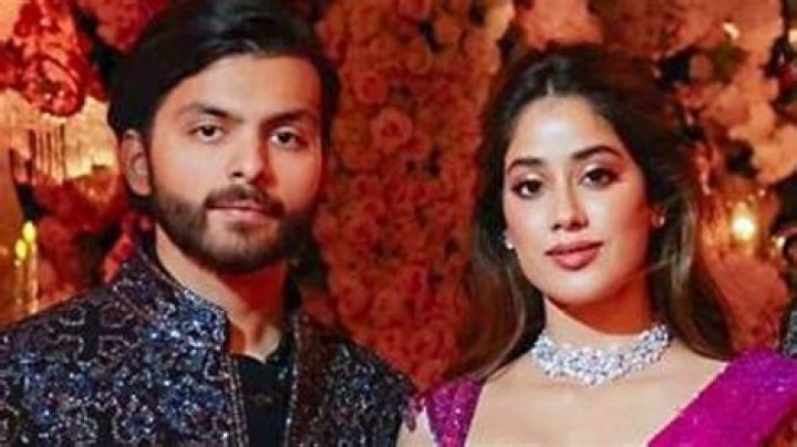 Shikhar Pahariya shares romantic pic on rumoured GF Janhvi Kapoor's