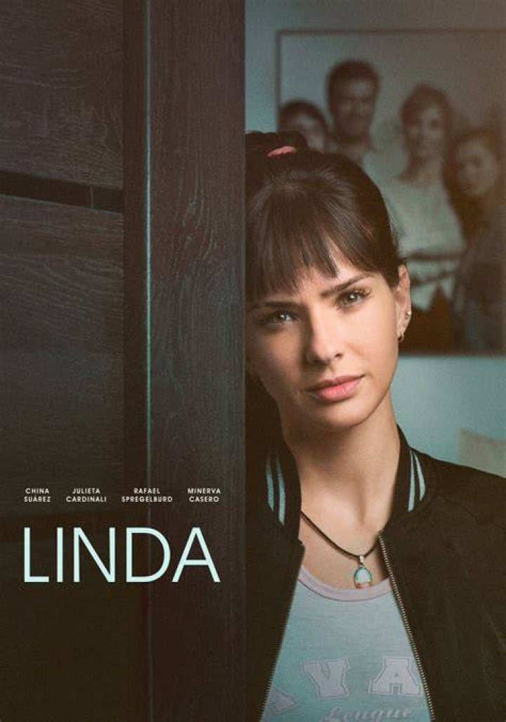 (SS2775513) Movie picture of Linda Blair buy celebrity photos and
