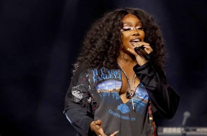 SZA Debuts 20 Songs From ‘SOS’ on Hot 100, Rules Artist 100 for First Time